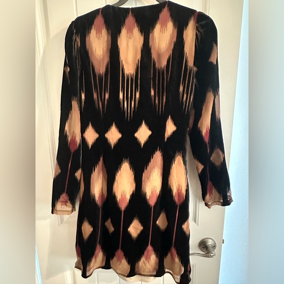 Pinko Velvet Flocked Abstract Mini Wrap Dress EUC - Picture 6 of 11